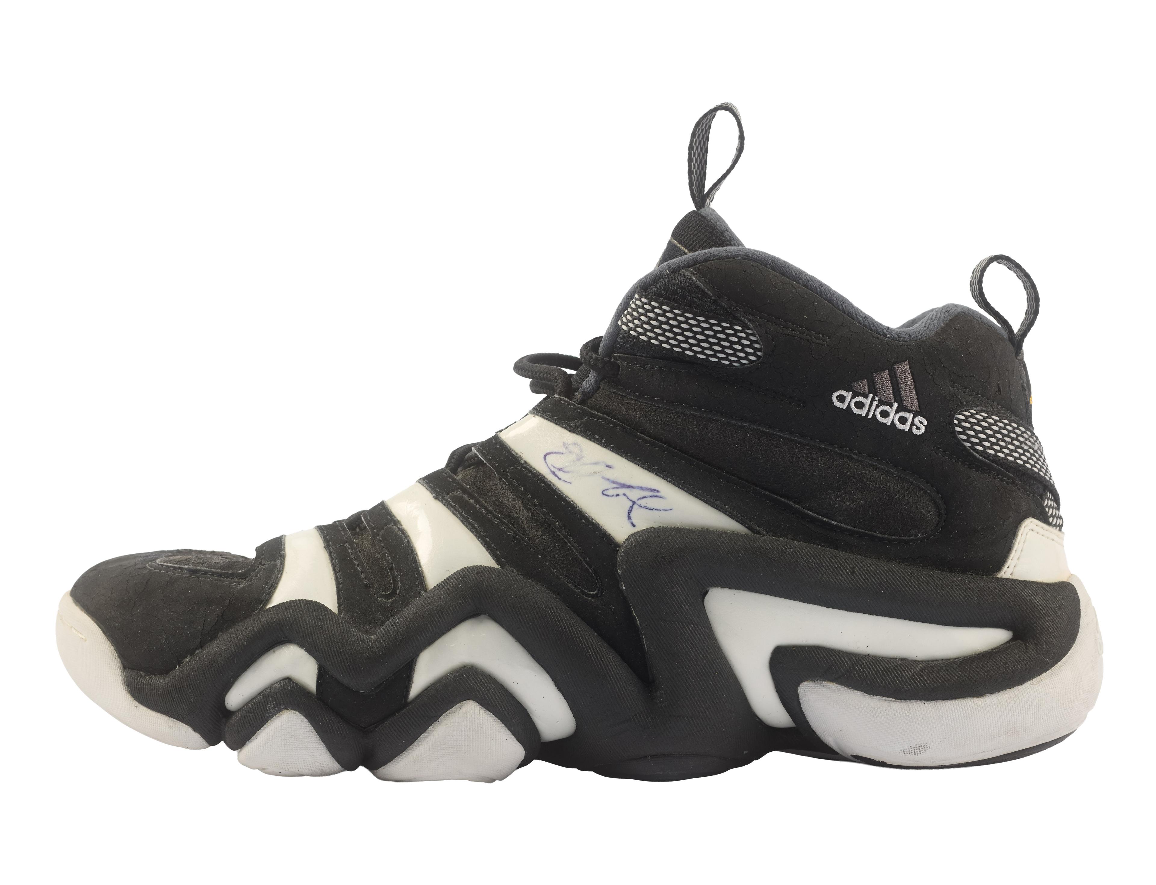 Kobe Bryant | Game-Worn and Signed 1997 Adidas Basketball Shoes (MEARS) Kobe Bryant | Game-Worn and Signed 1997 Adidas Basketball Shoes (MEARS)