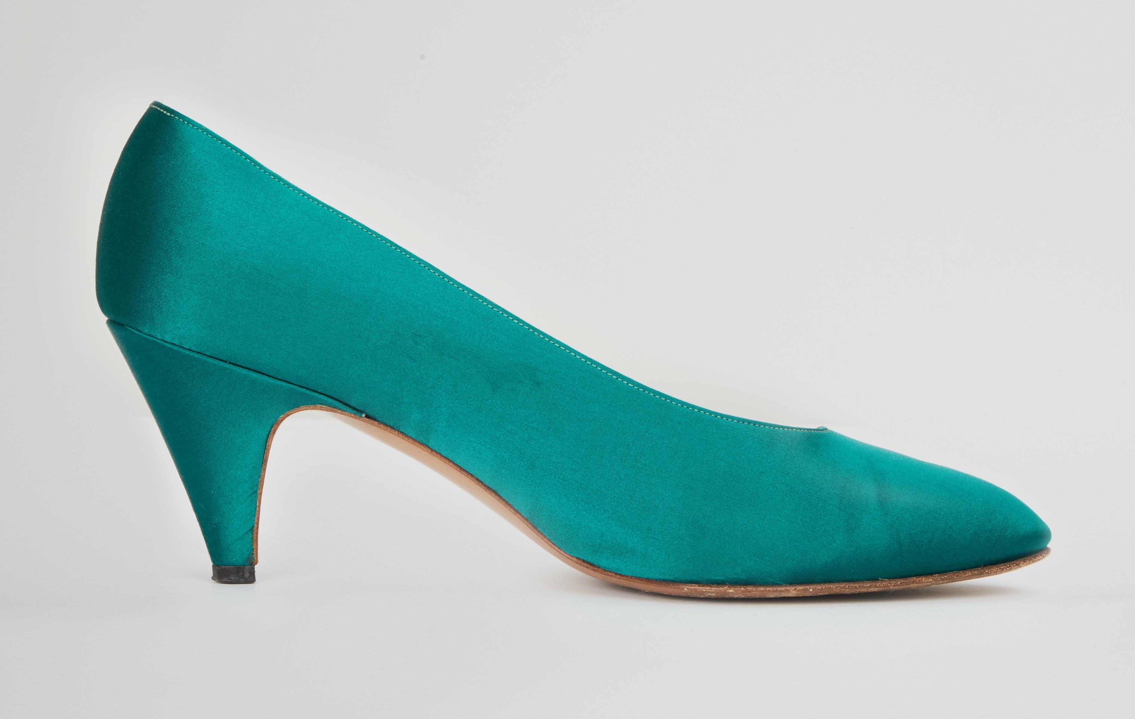 green dress shoes owned by princess diana