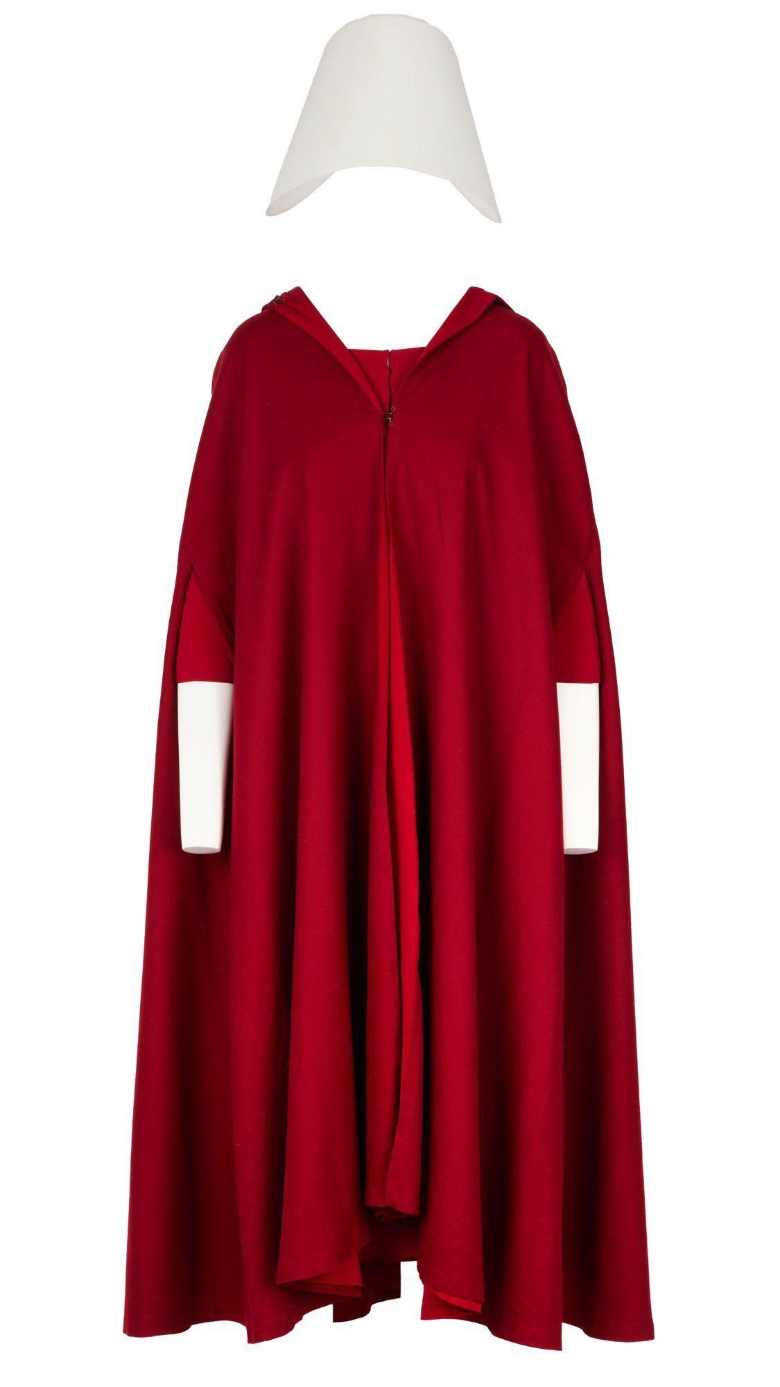 a red robe and white hat
