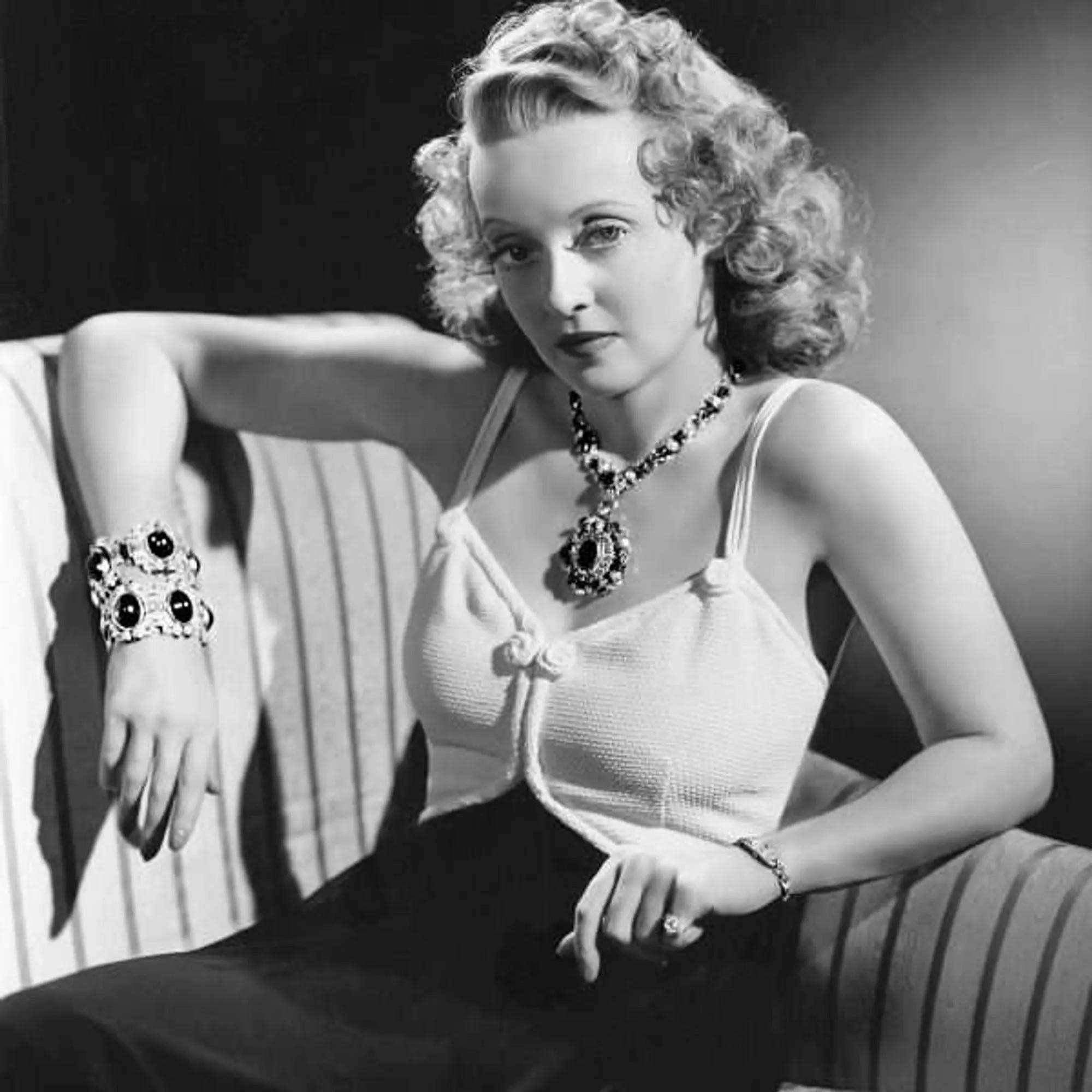 Lot #142  Bette Davis Necklace by Joseff with Photo