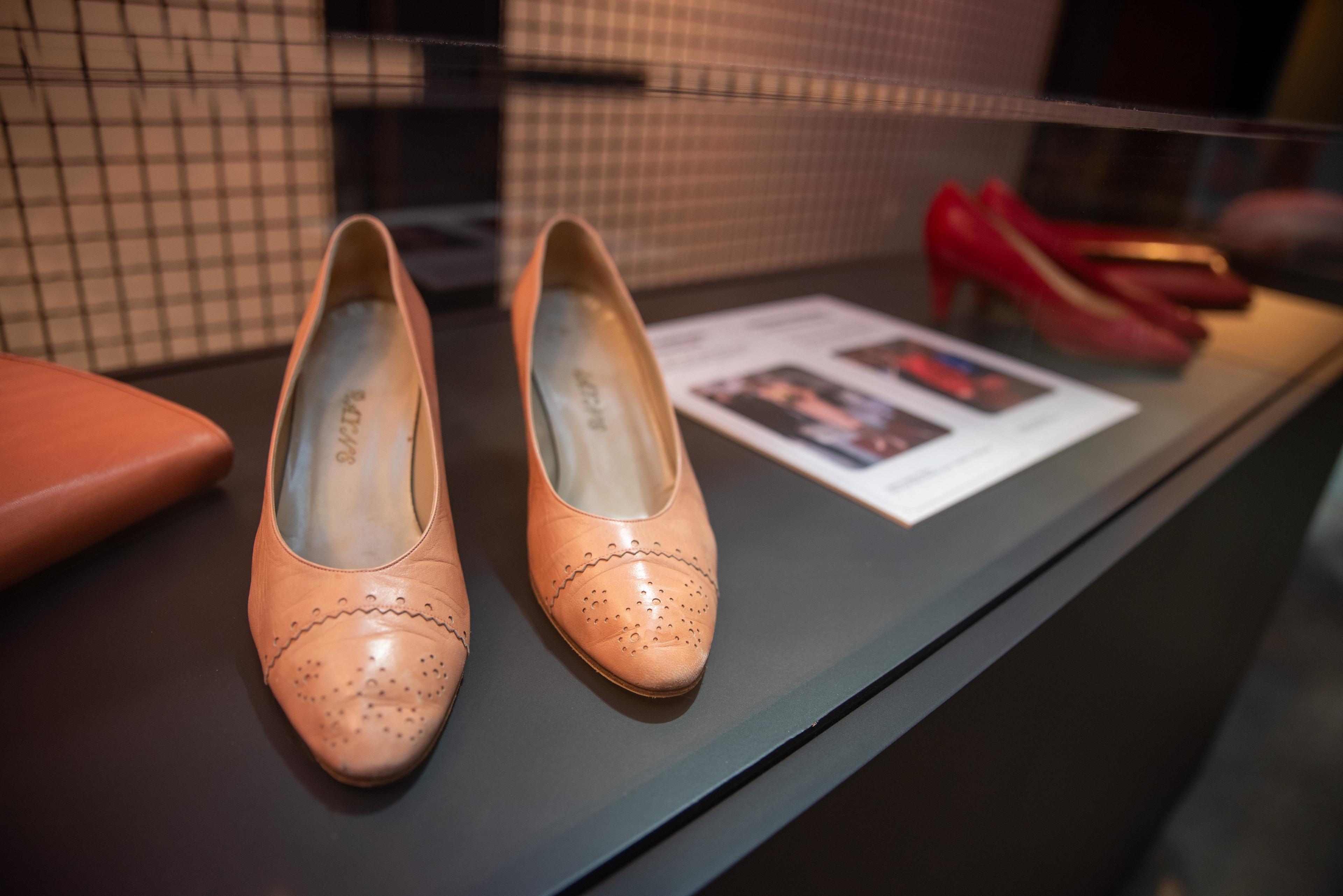 peach colored women's dress shoes