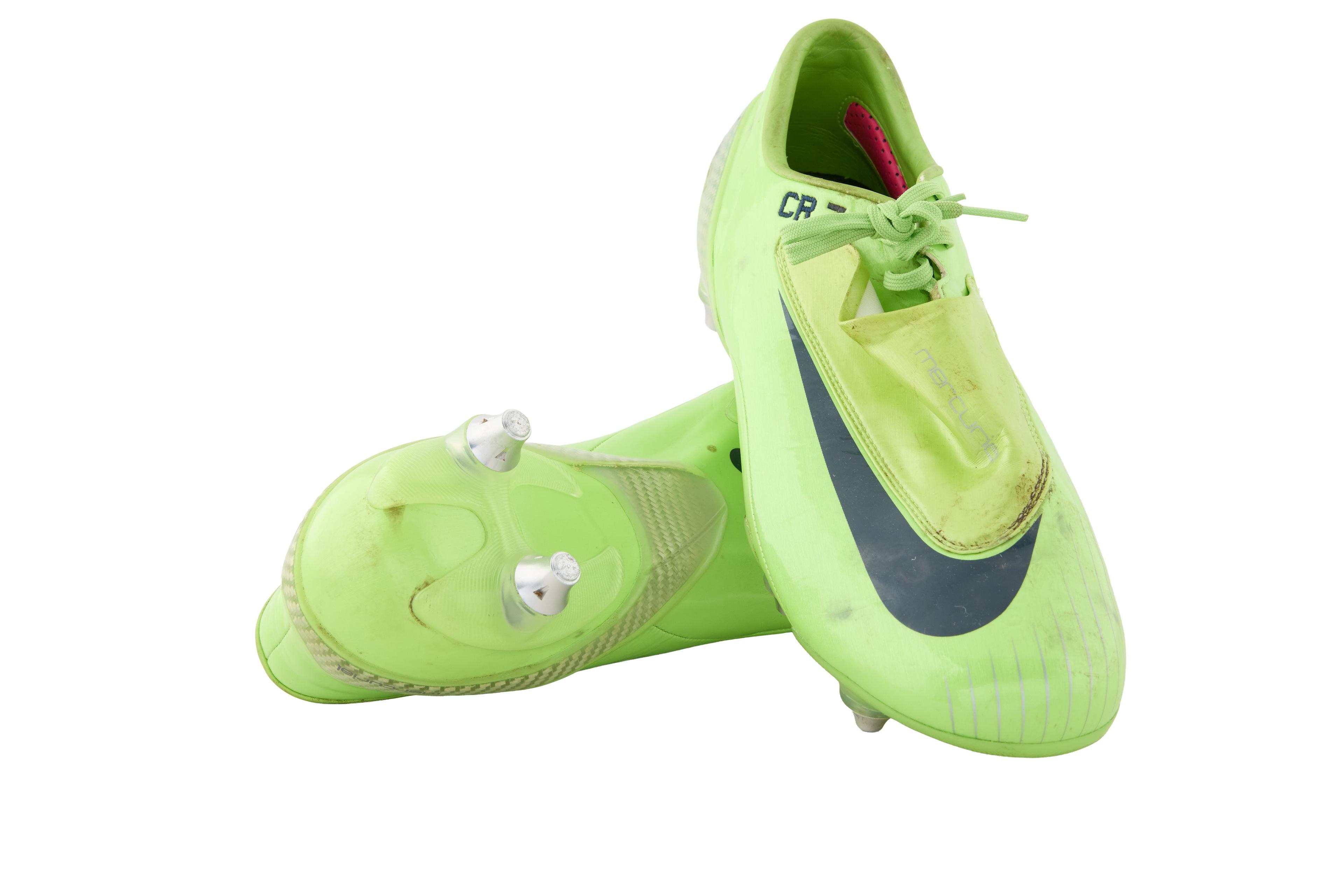 Cristiano Ronaldo | Match-Worn 2008 Manchester United Boots (MEARS)
