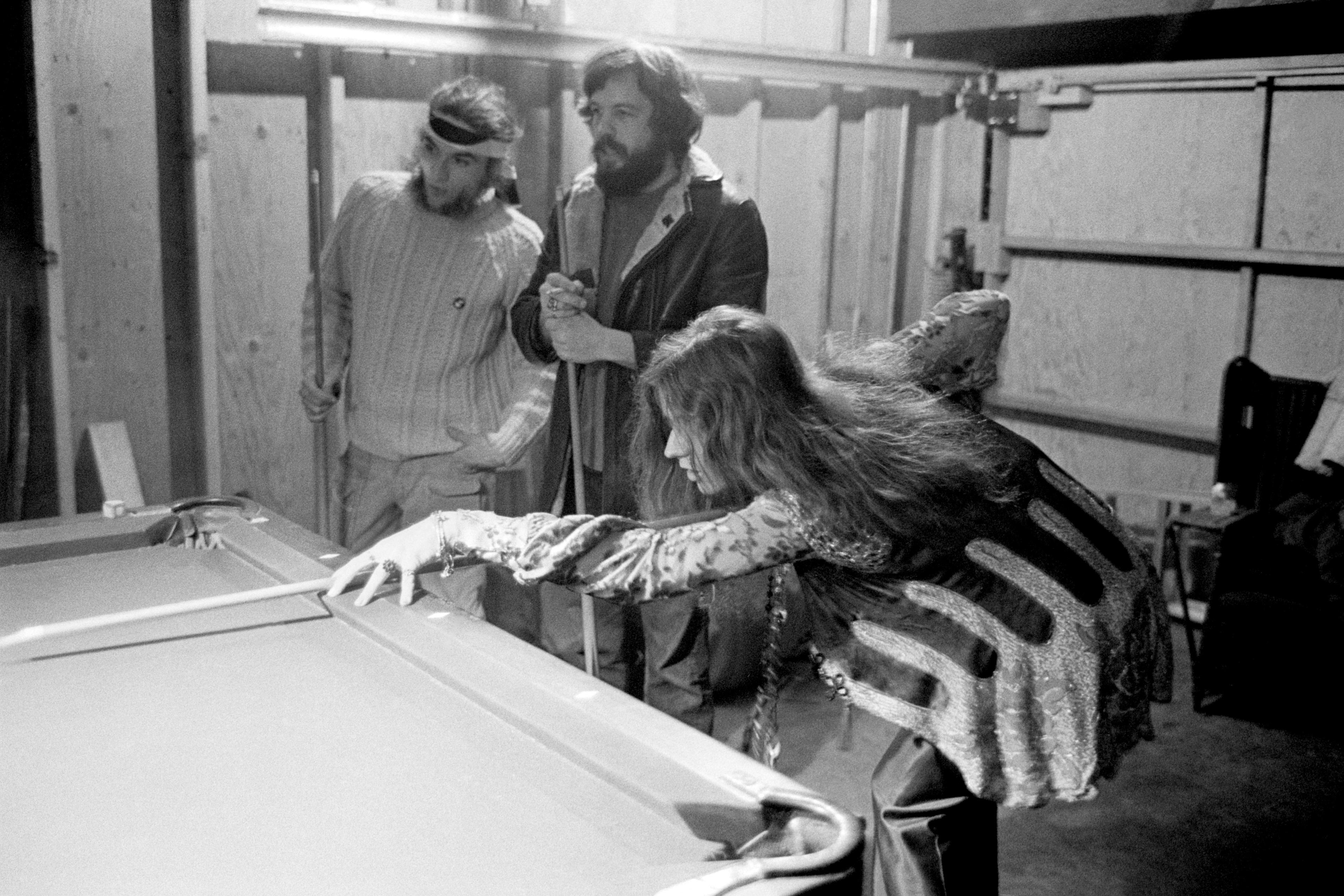 Janis Joplin playing pool