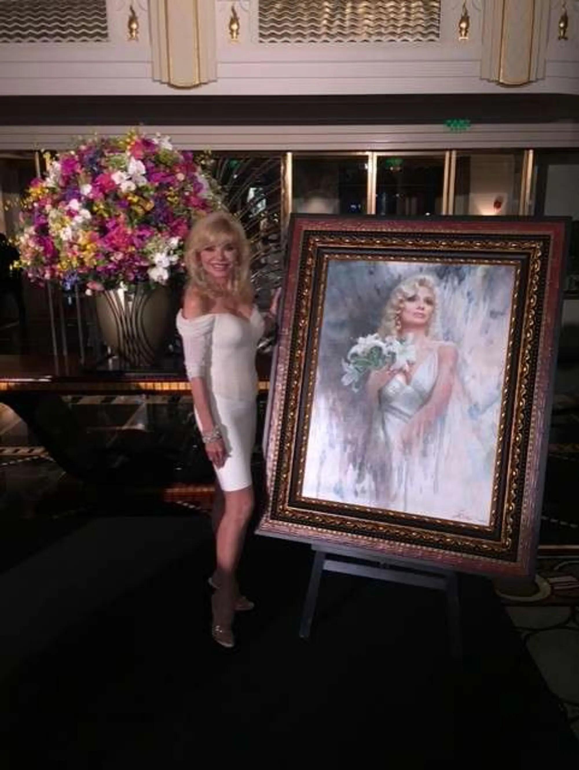 Lot #149  Loni Anderson Mark Arian Portrait of Loni Anderson