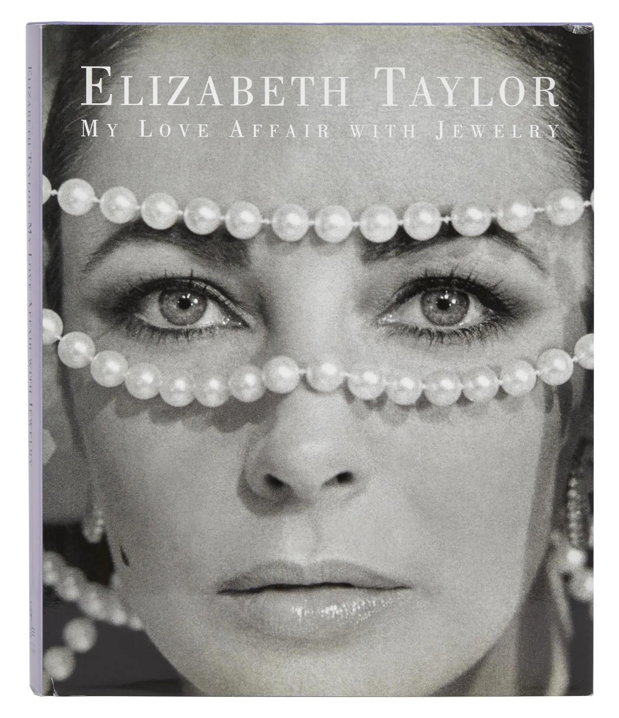 Lot #24. Larry King 2002 Elizabeth Taylor Signed Coffee Table Book Lot #24 Larry King 2002 Elizabeth Taylor Signed Coffee Table Book