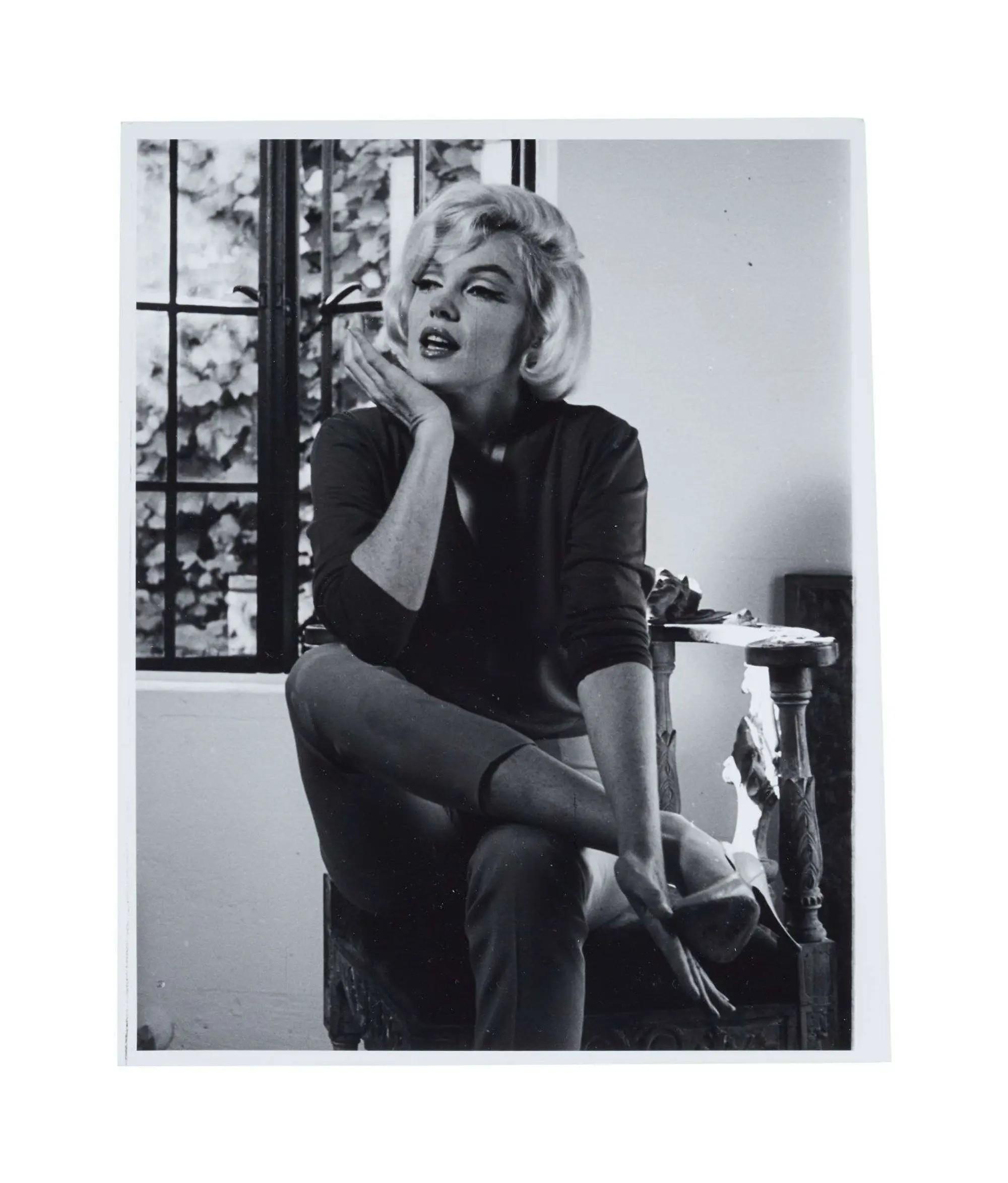 Lot #42. Marilyn Monroe | 1962/1990 Never-Published Black and White Photograph by Allan Grant Lot #42 Marilyn Monroe 1962/1990 Never-Published Black and White Photograph by Allan Grant