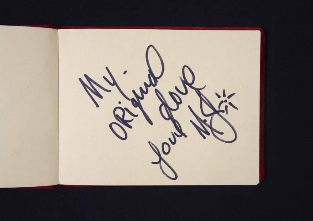 MICHAEL JACKSON inscription which reads my original glove love m j