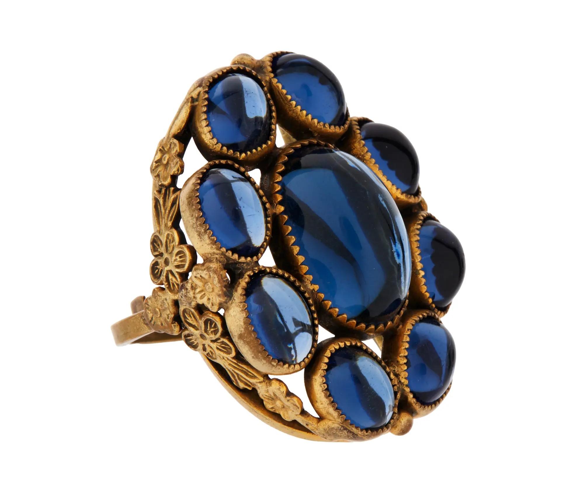 Lot #185. Maureen O'Hara | Ring from "Bagdad" by Joseff Lot #185 Maureen O'Hara Ring from "Bagdad" by Joseff