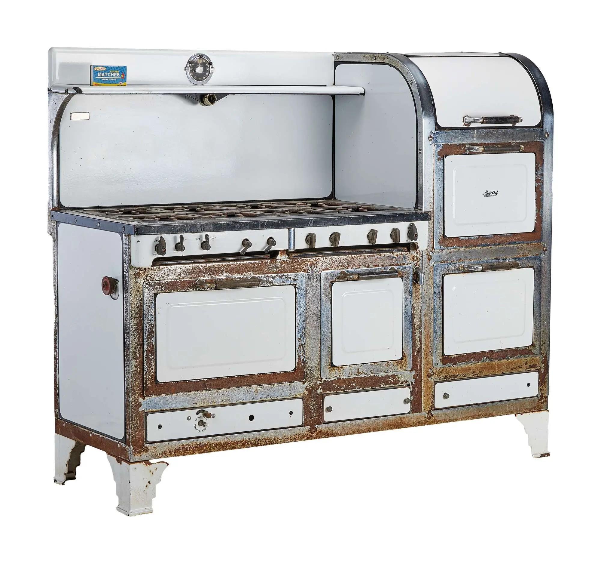Lot #266. Anna Strasberg | Vintage Magic Chef Stove