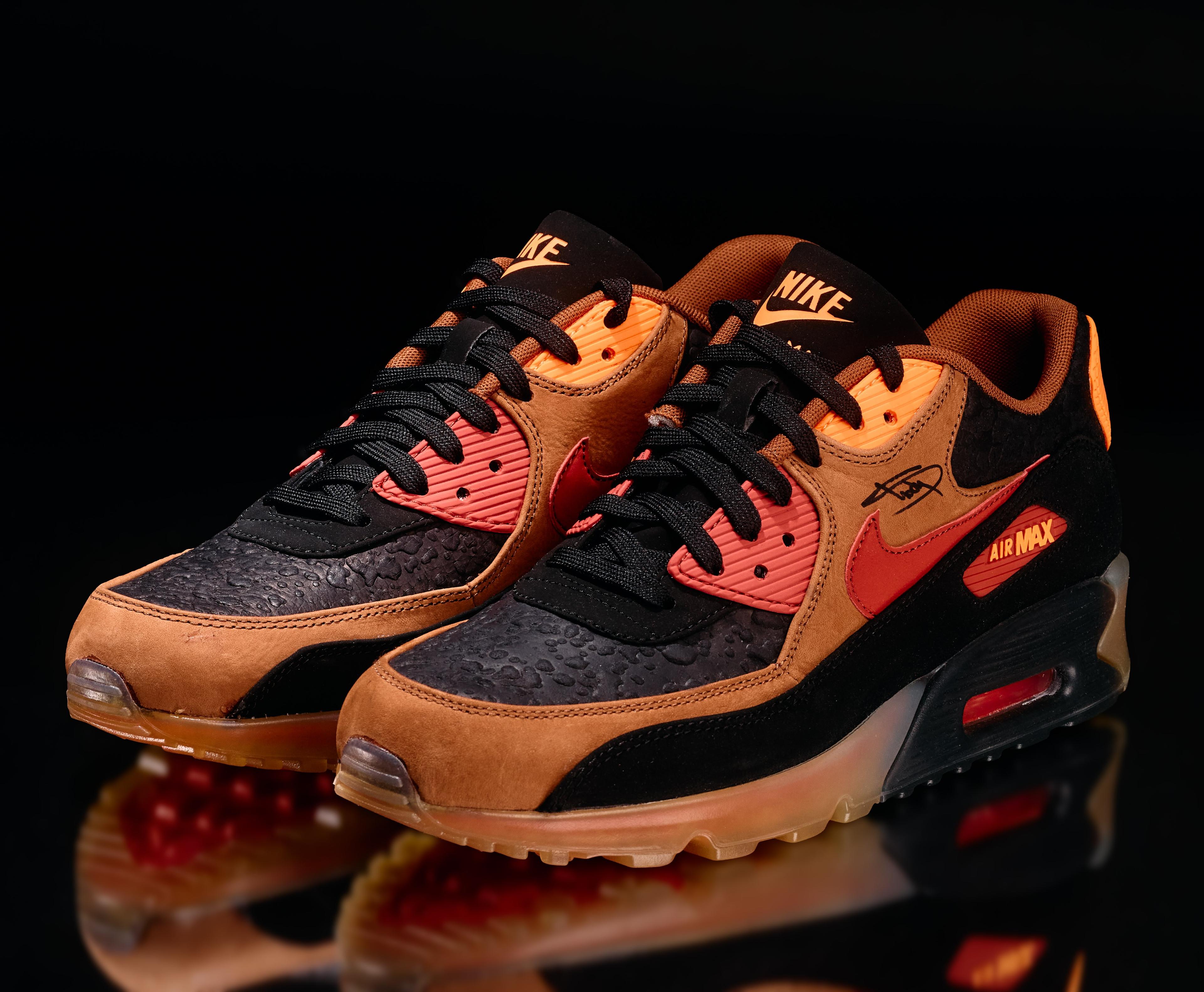 Nike Air Max 90 "Ice Halloween" QS (2014)