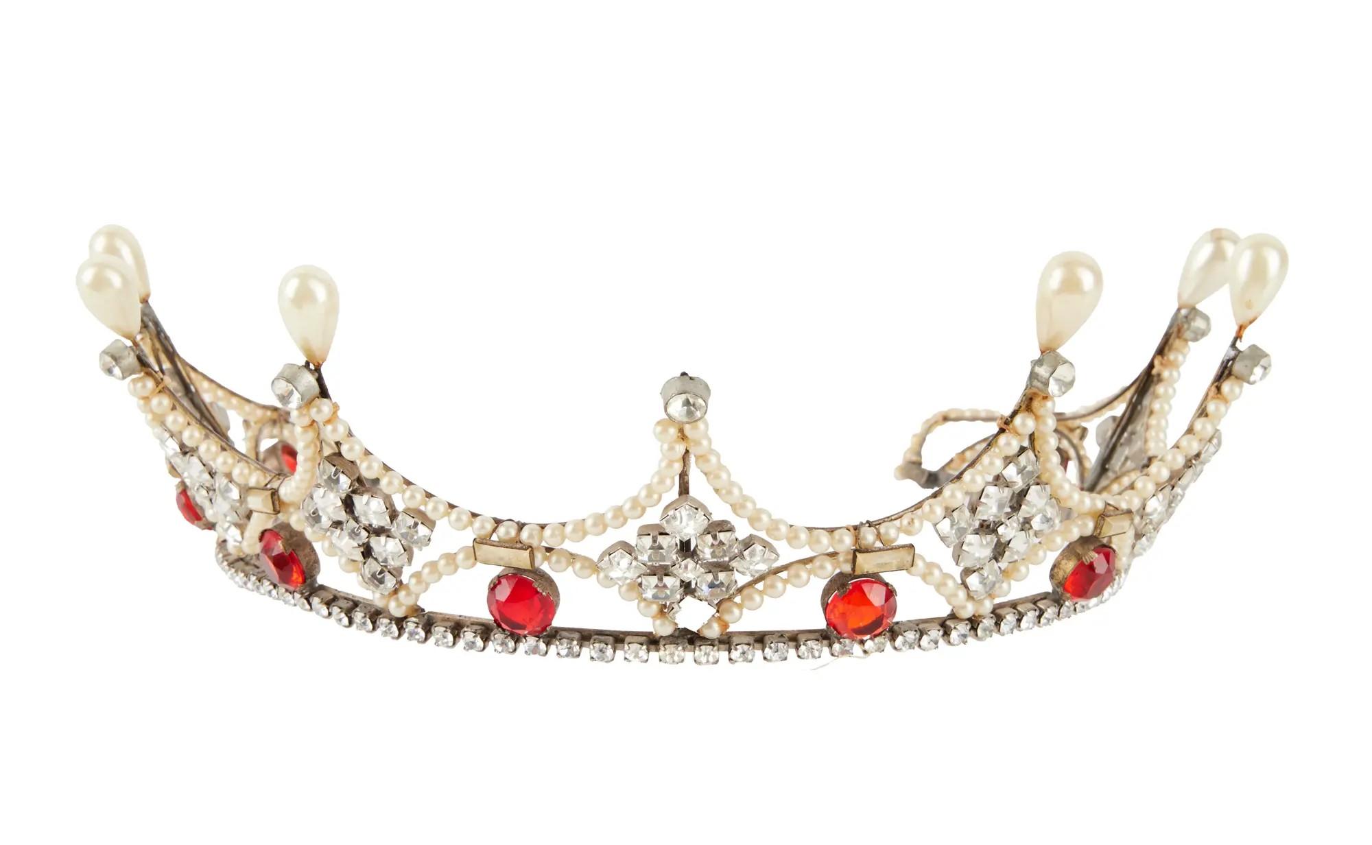 Lot #116. Bette Davis | Tiara from "The Virgin Queen" by Joseff Lot #116 Bette Davis Tiara from "The Virgin Queen" by Joseff