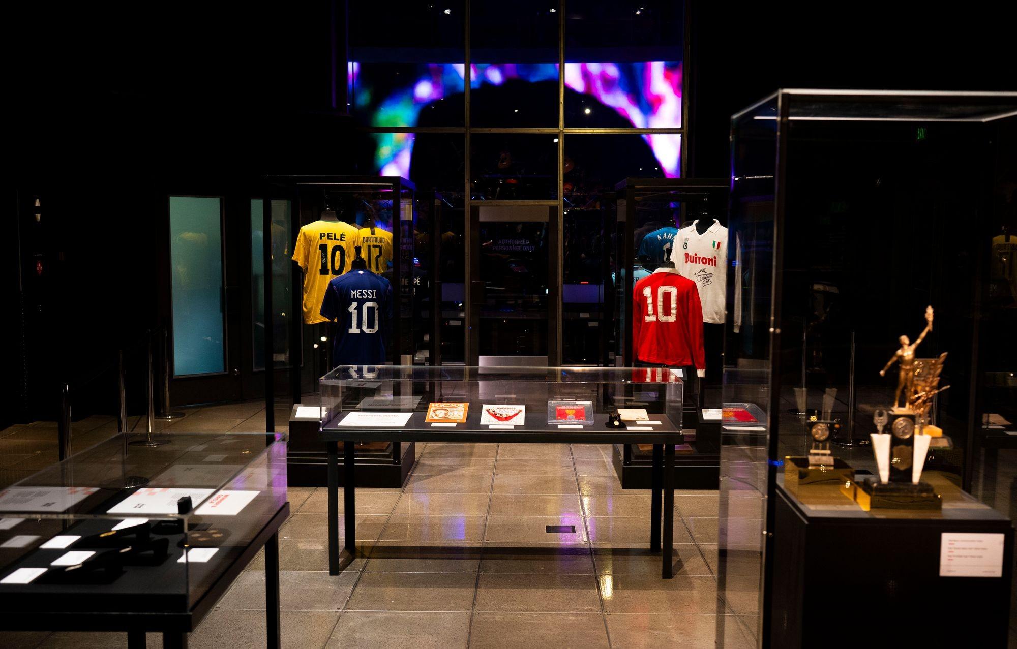 julien's exhibition at museum of popular culture in seattle