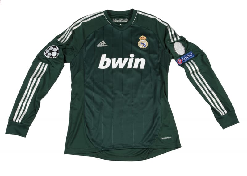 SERGIO RAMOS 2012 REAL MADRID MATCH WORN JERSEY