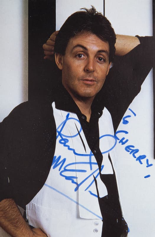 PAUL McCARTNEY SIGNED POSTCARD