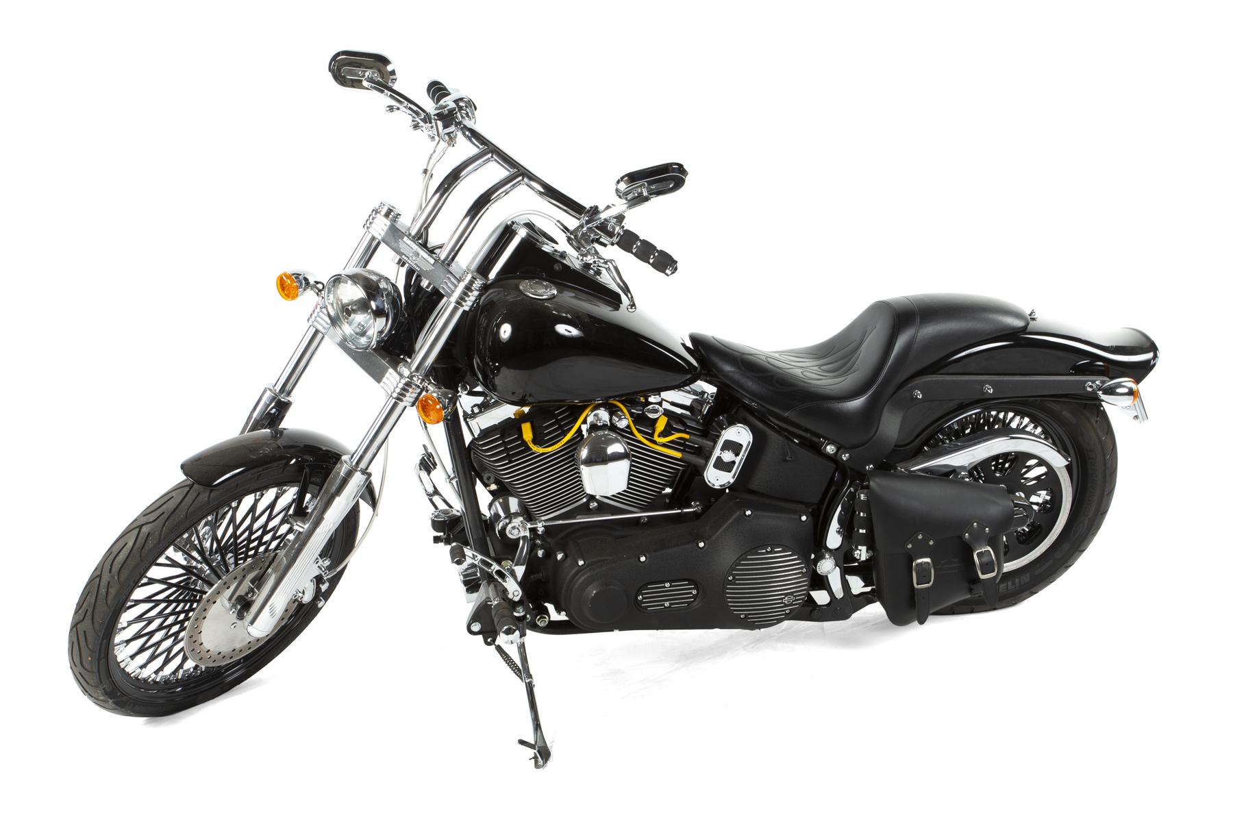 JASON HOOK CUSTOM HARLEY-DAVIDSON FXSTB SOFTAIL NIGHT TRAIN