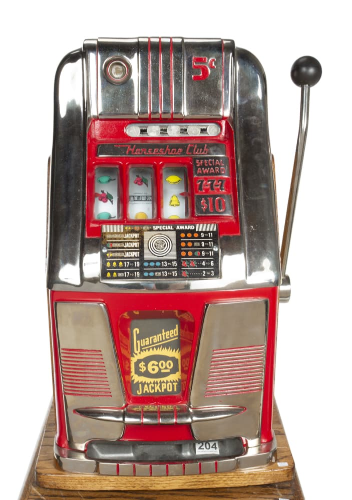 1950S MILLS MECHANICAL 5-CENT SLOT MACHINE FROM HORSESHOE CLUB