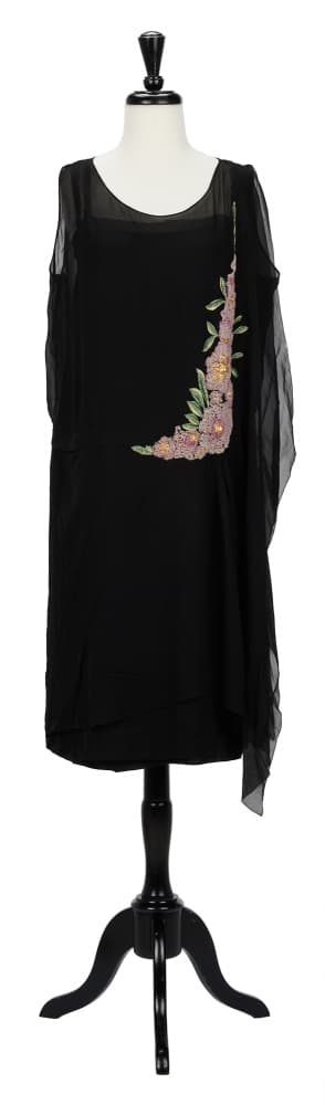MOLYNEUX: BLACK CHIFFON FLAPPER DRESS