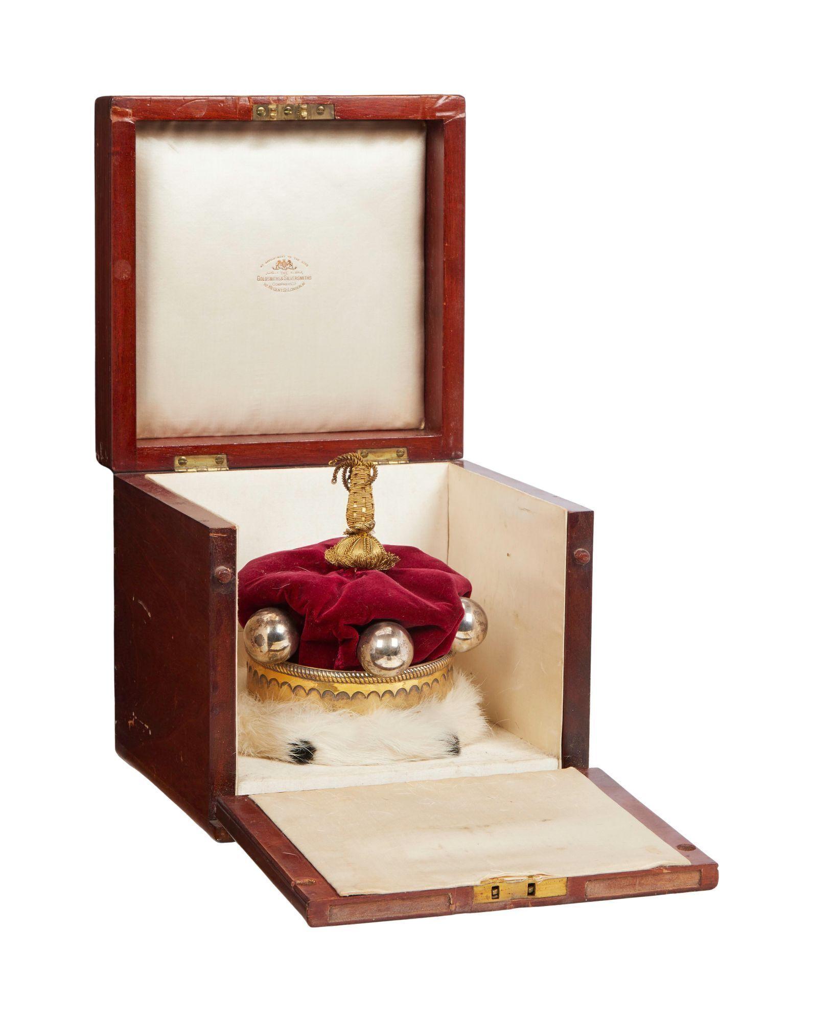 Laurence Olivier | Miniature Crown in Wood Case