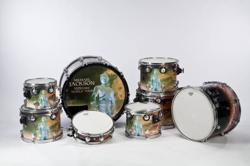MICHAEL JACKSON HIStory TOUR STAGE PLAYED DRUM KIT