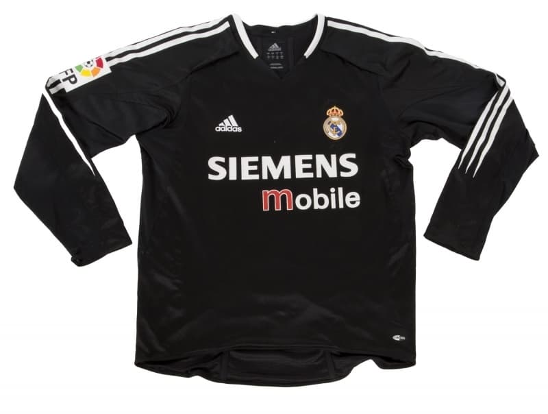 DAVID BECKHAM 2004 REAL MADRID MATCH WORN JERSEY