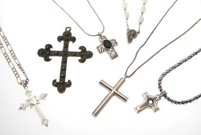 GROUP OF CRUCIFIX THEMED JEWELRY